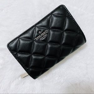 ♠️ NWT Kate Spade Black Quilt Bifold Wallet ♠️